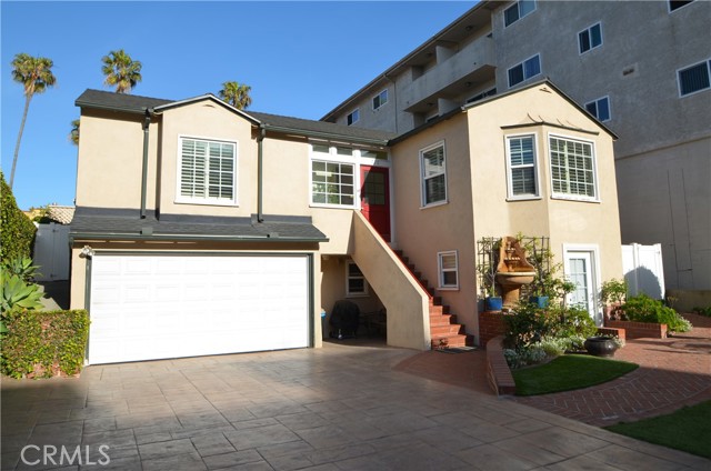 726 Esplanade, Redondo Beach, California 90277, 4 Bedrooms Bedrooms, ,4 BathroomsBathrooms,Residential,Sold,Esplanade,SB21042044