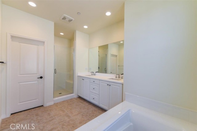 Detail Gallery Image 15 of 29 For 57 Quill, Irvine,  CA 92620 - 4 Beds | 3 Baths