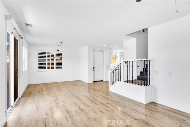 71 Via Almeria, San Clemente CA: https://media.crmls.org/medias/981c4f1b-873e-4c7e-89b6-1ab1459469ce.jpg
