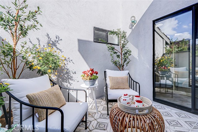 101 Broadway, Redondo Beach, California 90277, 3 Bedrooms Bedrooms, ,2 BathroomsBathrooms,Residential,For Sale,Broadway,SB25056727