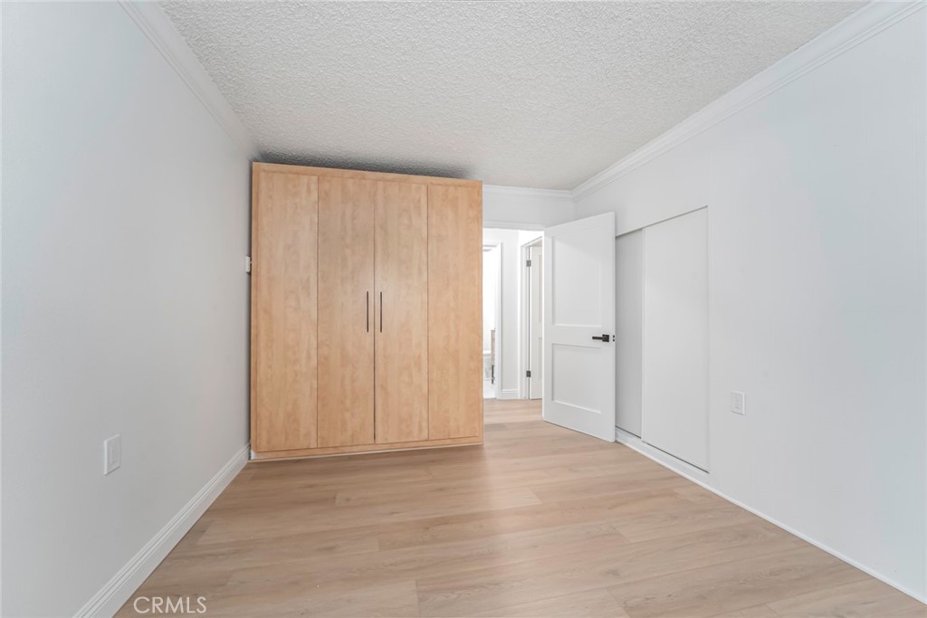 MLS #OC25255577 image #11