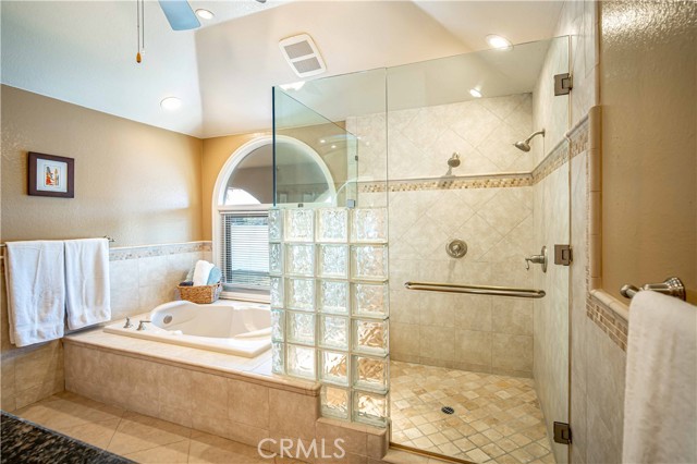 Detail Gallery Image 25 of 37 For 22511 Tindaya, Mission Viejo,  CA 92692 - 4 Beds | 5 Baths