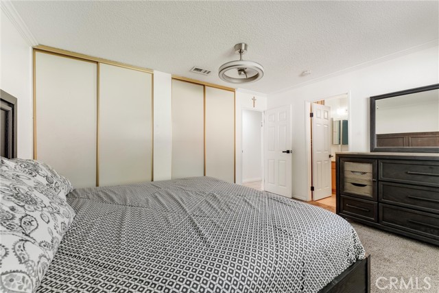 Detail Gallery Image 8 of 26 For 43019 Cromley Ct, Lancaster,  CA 93534 - 3 Beds | 2 Baths