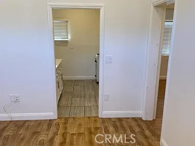 https://media.crmls.org/medias/981d7a4d-e159-4ee0-9ad6-873998025895.jpg?preset=X-Large