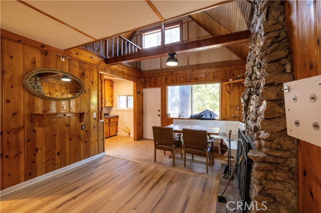Detail Gallery Image 33 of 54 For 2242 Deep Creek Dr, Running Springs,  CA 92382 - 2 Beds | 2 Baths