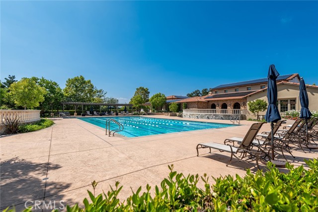 25551 Prado De Las Flores, Calabasas CA: https://media.crmls.org/medias/981e5e3c-7bbb-47ab-9bea-f11f7c896f29.jpg