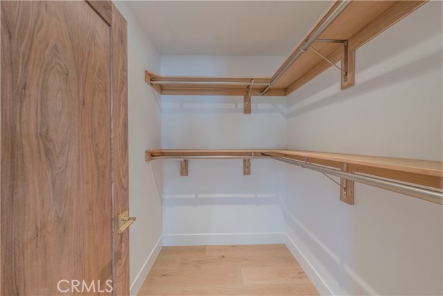 9141 Aloha Drive, Huntington Beach CA: https://media.crmls.org/medias/981e9050-3e83-4a89-9c38-cc816151357e.jpg