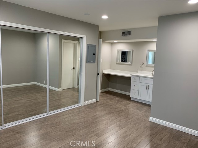 Detail Gallery Image 10 of 19 For 400 N Acacia Ave #C23,  Fullerton,  CA 92831 - 1 Beds | 1 Baths