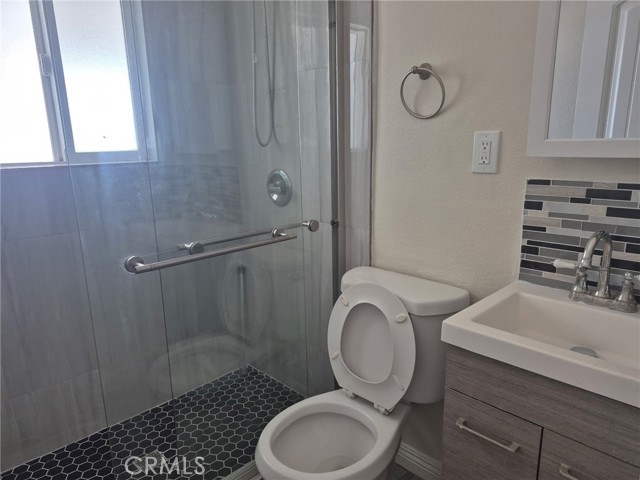 Detail Gallery Image 25 of 36 For 6781 Jacaranda, Fontana,  CA 92336 - 2 Beds | 2 Baths