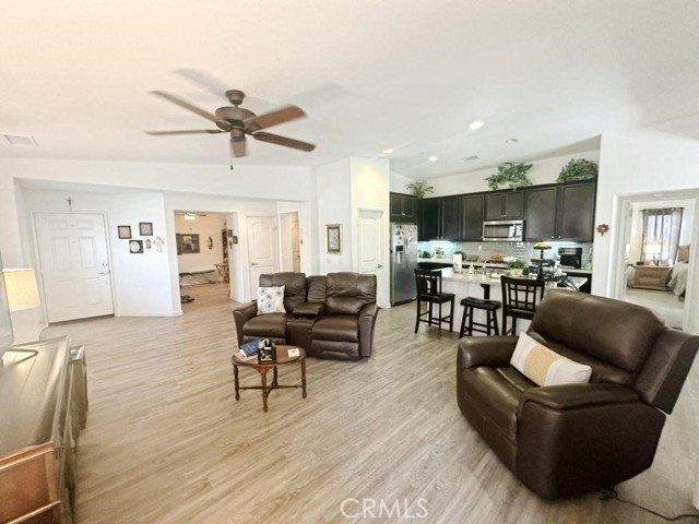 29195 Black Oak, Lake Elsinore CA: https://media.crmls.org/medias/98204036-73d8-43e6-80bf-dc41d28aae9a.jpg