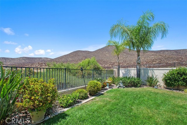 29035 Parkhill Court, Menifee CA: https://media.crmls.org/medias/98206c18-9e79-4174-8475-08b461bc32a3.jpg