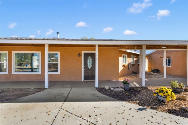 14573 Gayhead, Apple Valley CA: https://media.crmls.org/medias/982146f7-687b-4f9d-9ec6-c1d848b739b7.jpg