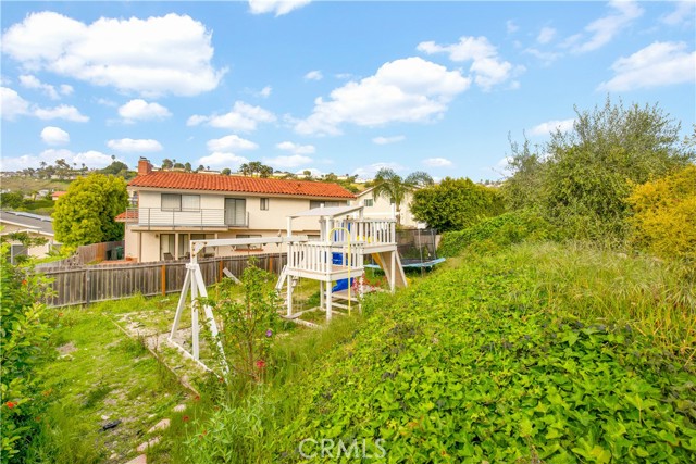 7251 Rue La Fleur, Rancho Palos Verdes, California 90275, 4 Bedrooms Bedrooms, ,3 BathroomsBathrooms,Single Family Residence,For Sale,Rue La Fleur,SB24078907