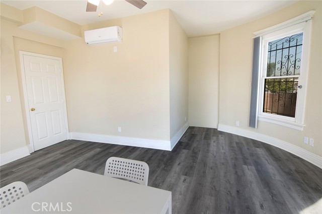 1705 Toberman Street, Los Angeles CA: https://media.crmls.org/medias/9821b2d6-e881-4e59-a580-01b761c47a9b.jpg