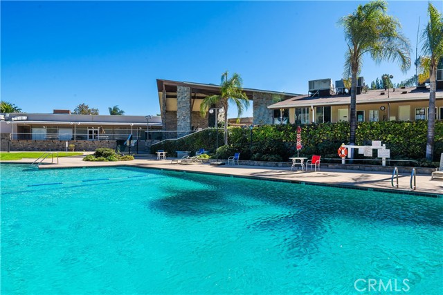 Detail Gallery Image 25 of 32 For 19322 Flowers Ct, Newhall,  CA 91321 - 2 Beds | 2 Baths