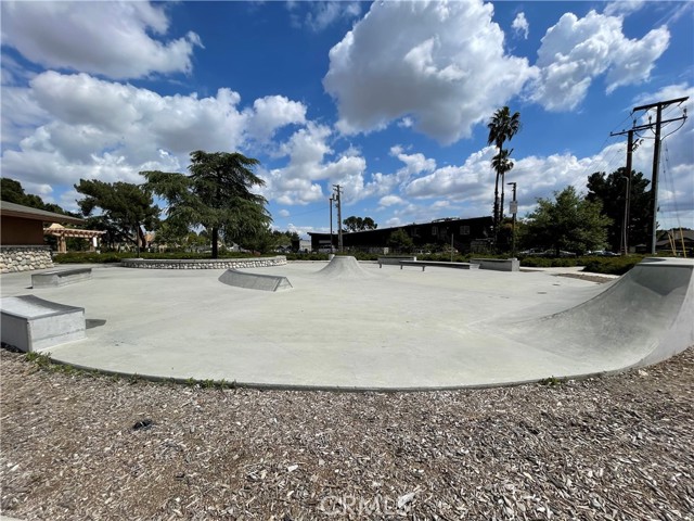 8591 Salina Street, Rancho Cucamonga CA: https://media.crmls.org/medias/98221033-31dd-4660-bca7-4c21c1d7ece3.jpg