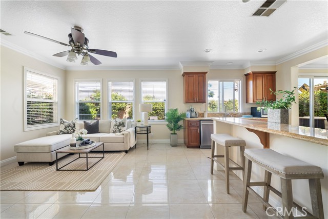 Detail Gallery Image 13 of 61 For 13 Frances Cir, Buena Park,  CA 90621 - 4 Beds | 3 Baths