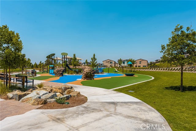 Detail Gallery Image 40 of 51 For 1613 Jade Road, Mission Viejo,  CA 92694 - 3 Beds | 3 Baths