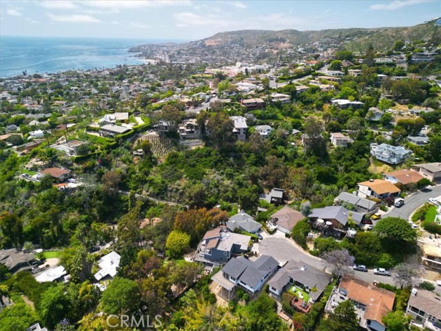 Detail Gallery Image 51 of 57 For 990 Meadowlark Dr, Laguna Beach,  CA 92651 - 3 Beds | 2 Baths