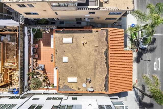 3512 Manhattan Avenue, Manhattan Beach, California 90266, 2 Bedrooms Bedrooms, ,2 BathroomsBathrooms,Residential,Sold,Manhattan Avenue,SB22078651