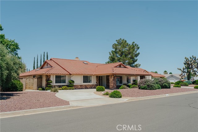 Image 3 for 20208 Waco Rd, Apple Valley, CA 92308