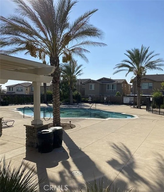 16001 Chase Road, Fontana CA: https://media.crmls.org/medias/982449d4-235e-4ea5-ba49-a93d0a4c9957.jpg