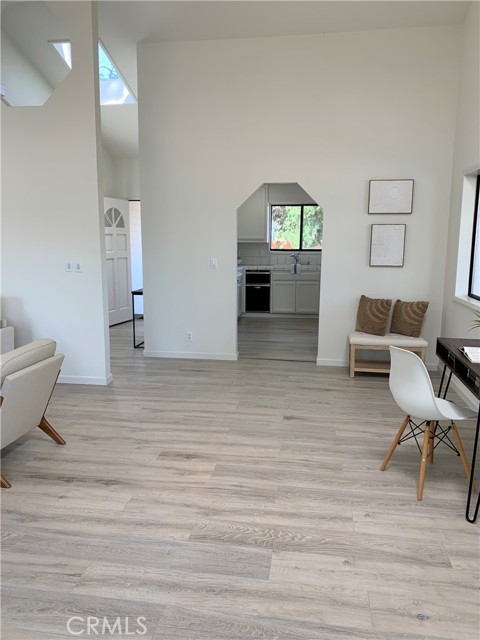 19779 Mountain Meadow S, Hidden Valley Lake CA: https://media.crmls.org/medias/9824b978-df5b-447d-ade4-251844dc784a.jpg