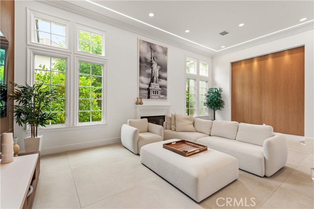 25410 PRADO DE LAS BELLOTAS, Calabasas CA: https://media.crmls.org/medias/982525c9-c1e6-4352-b968-bf4dcc751a3d.jpg