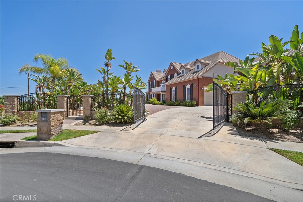 MLS #WS26176825 image #8