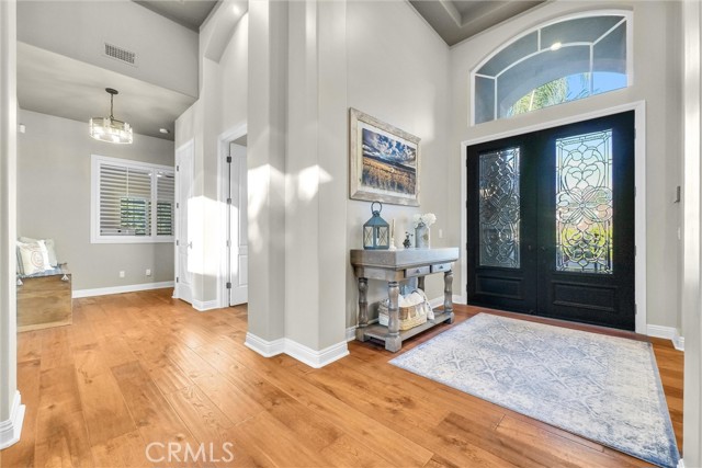 Image 9 of 75 For 2480 Oak Avenue
