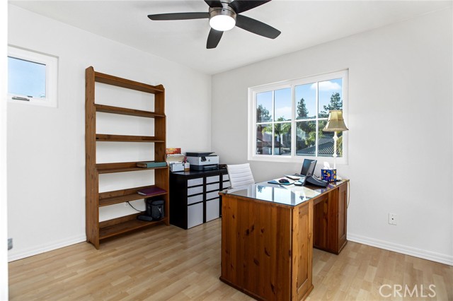 Detail Gallery Image 20 of 32 For 29110 Wayfarer Ln, Lake Elsinore,  CA 92530 - 4 Beds | 2/1 Baths