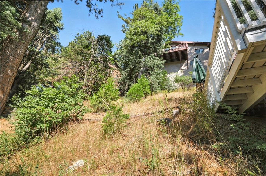 https://media.crmls.org/medias/98261bd1-a0ff-4e9e-b423-dec1b21c97ca.jpg?preset=X-Large