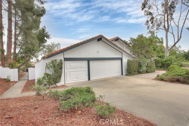 6087 Carol Avenue, Rancho Cucamonga CA: https://media.crmls.org/medias/98268135-027d-413a-a8d4-b194a8e111ba.jpg