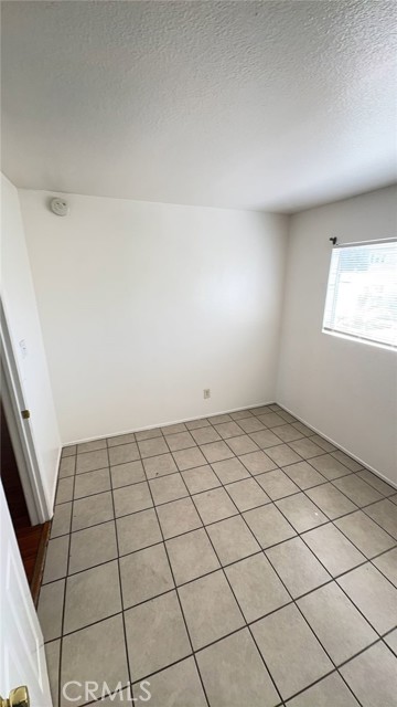 33119 Jamieson, Lake Elsinore CA: https://media.crmls.org/medias/982688c4-afb6-4769-a66a-4d2138dfa02b.jpg