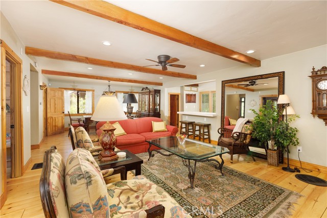 Detail Gallery Image 12 of 43 For 23883 Pioneer Camp Rd, Crestline,  CA 92325 - 4 Beds | 3/1 Baths