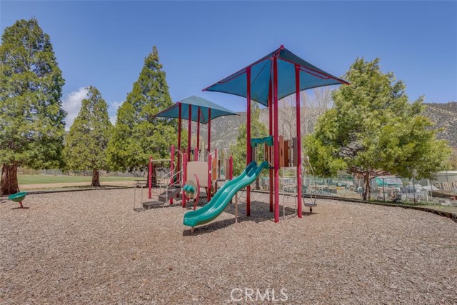 2200 St Anton Drive, Pine Mtn Club, California 93222, 3 Bedrooms Bedrooms, ,3 BathroomsBathrooms,Residential,For Sale,2200 St Anton Drive,CRSR24215720