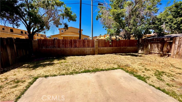 Detail Gallery Image 13 of 18 For 38605 25th St, Palmdale,  CA 93550 - – Beds | – Baths