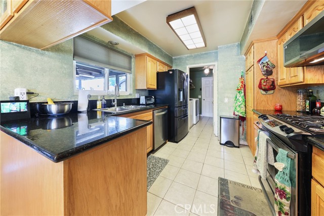 Detail Gallery Image 20 of 39 For 7430 Leucite Ave, Rancho Cucamonga,  CA 91730 - 3 Beds | 2 Baths