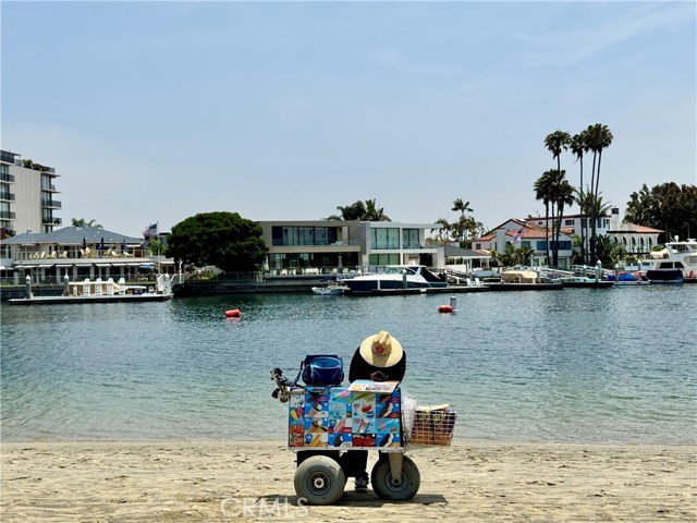 108 Bennett Avenue, Long Beach CA: https://media.crmls.org/medias/98292572-cadd-4185-85c9-228f54312a83.jpg