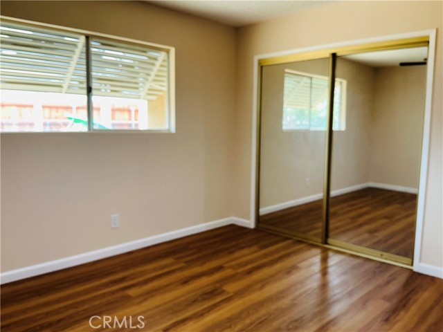 Detail Gallery Image 9 of 14 For 1126 Lucerne, Hemet,  CA 92543 - 2 Beds | 2 Baths