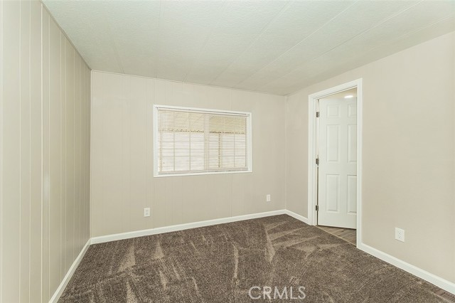 Image 26 of 39 For 371 Bethel Avenue