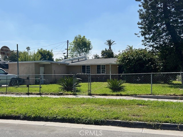 5464 Beatty Dr, Riverside, CA 92504