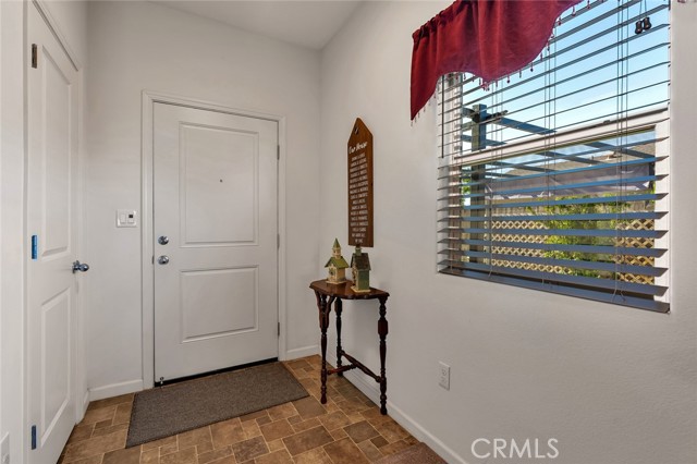 Detail Gallery Image 11 of 53 For 1421 Shoreside Dr, Madera,  CA 93637 - 3 Beds | 2 Baths
