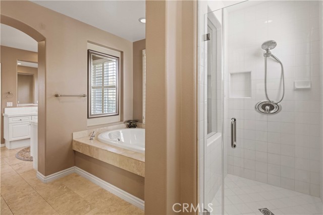 Image 38 of 71 For 26816 Fairlain Drive