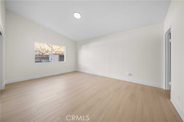 Detail Gallery Image 23 of 28 For 43909 Estrella, Lancaster,  CA 93535 - 5 Beds | 2 Baths