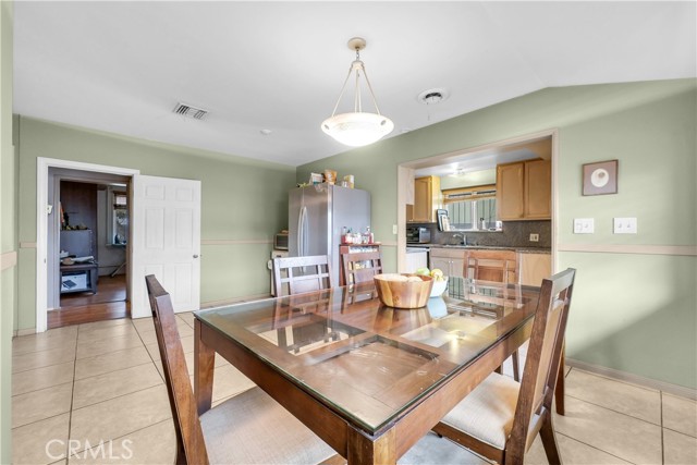 Detail Gallery Image 14 of 58 For 412 N San Gabriel, Azusa,  CA 91702 - – Beds | – Baths