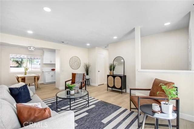 Detail Gallery Image 10 of 24 For 18920 Nandina, Riverside,  CA 92508 - 4 Beds | 2 Baths