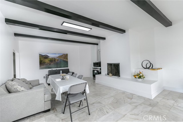 Detail Gallery Image 10 of 44 For 7737 Ethel Ave, North Hollywood,  CA 91605 - 6 Beds | 5 Baths