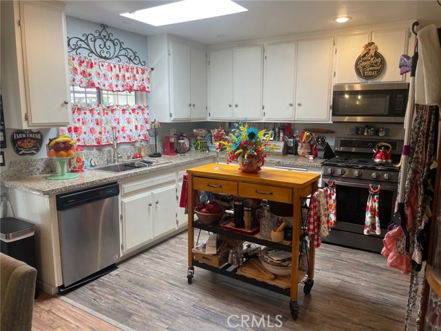 571 Shasta Way, Hemet, CA, 92543 571 Shasta Way, Hemet, CA, 92543