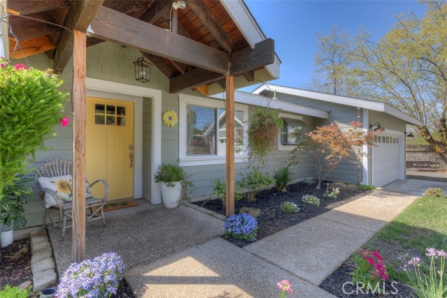 Detail Gallery Image 3 of 53 For 21 Sunflower Ln, Oroville,  CA 95966 - 3 Beds | 2 Baths